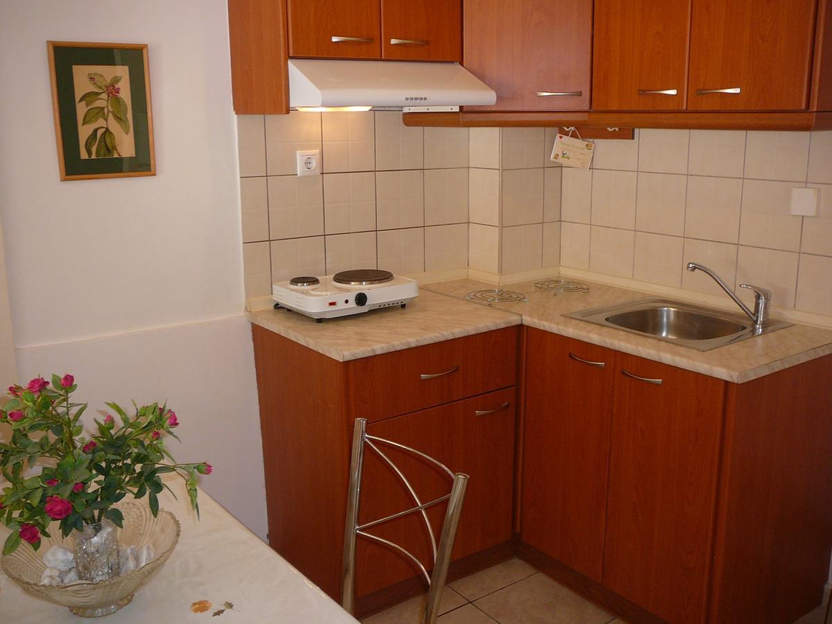 Apartments Juli Nea Poteidaia Exterior foto